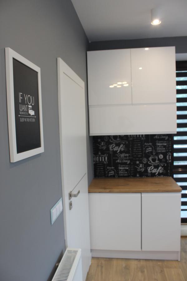 Wola Modern Black&white Apartament