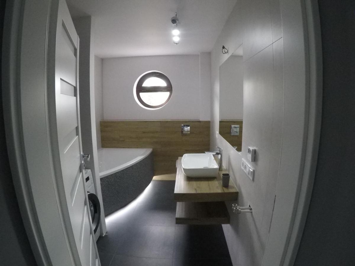 Wola Modern Black&white Apartment Krakow